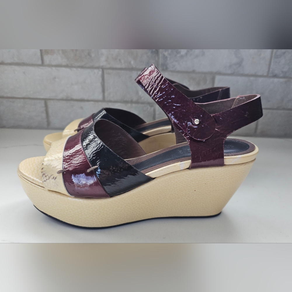 MARNI Itailian made leather platform sandals
